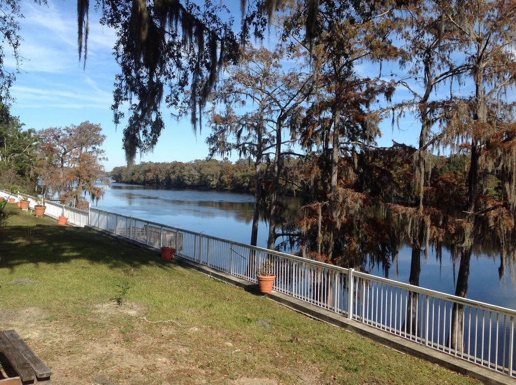 Old Town Suwannee Gables酒店 外观 照片